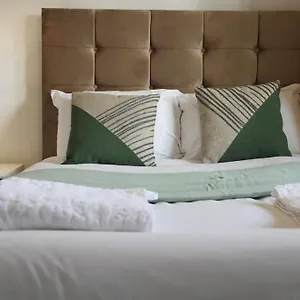  Apartment Ensuite With Kitchen Modern Large Double-bed In Zone 2